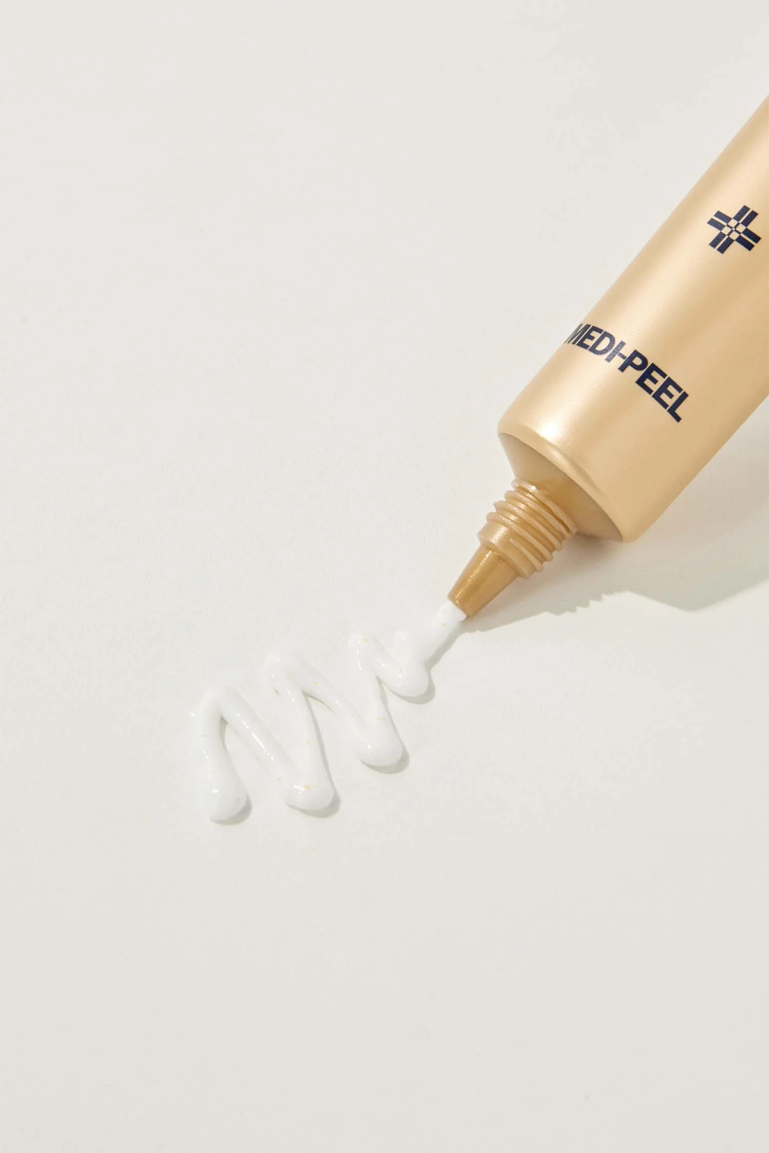 Medi-peel 24k Gold Snail Repair Eye Cream omladzujúci očný krém 40 ml