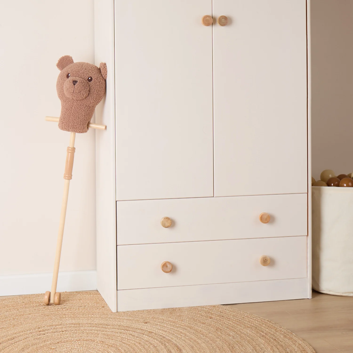 Bieco - Hobby Horsing na tyči – medveď Mika
