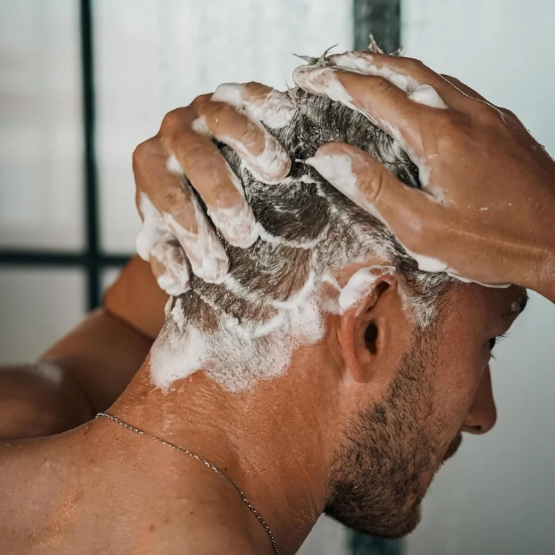 MANCAVE vlasový šampón s obsahom kofeínu 500ml