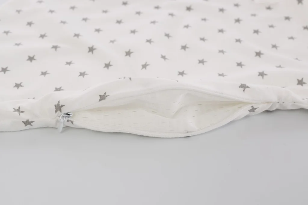 TRÄUMELAND Letný spací vak „to Go“ Sternchen grau 92 cm 1×1 ks