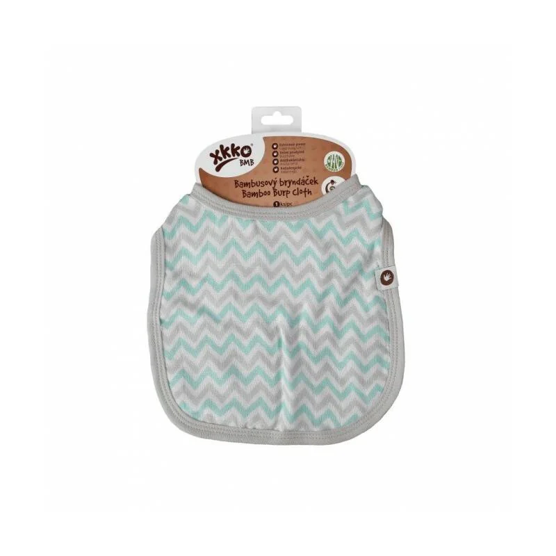 XKKO Bambusový podbradník Scandinavian Baby Mint Chevron