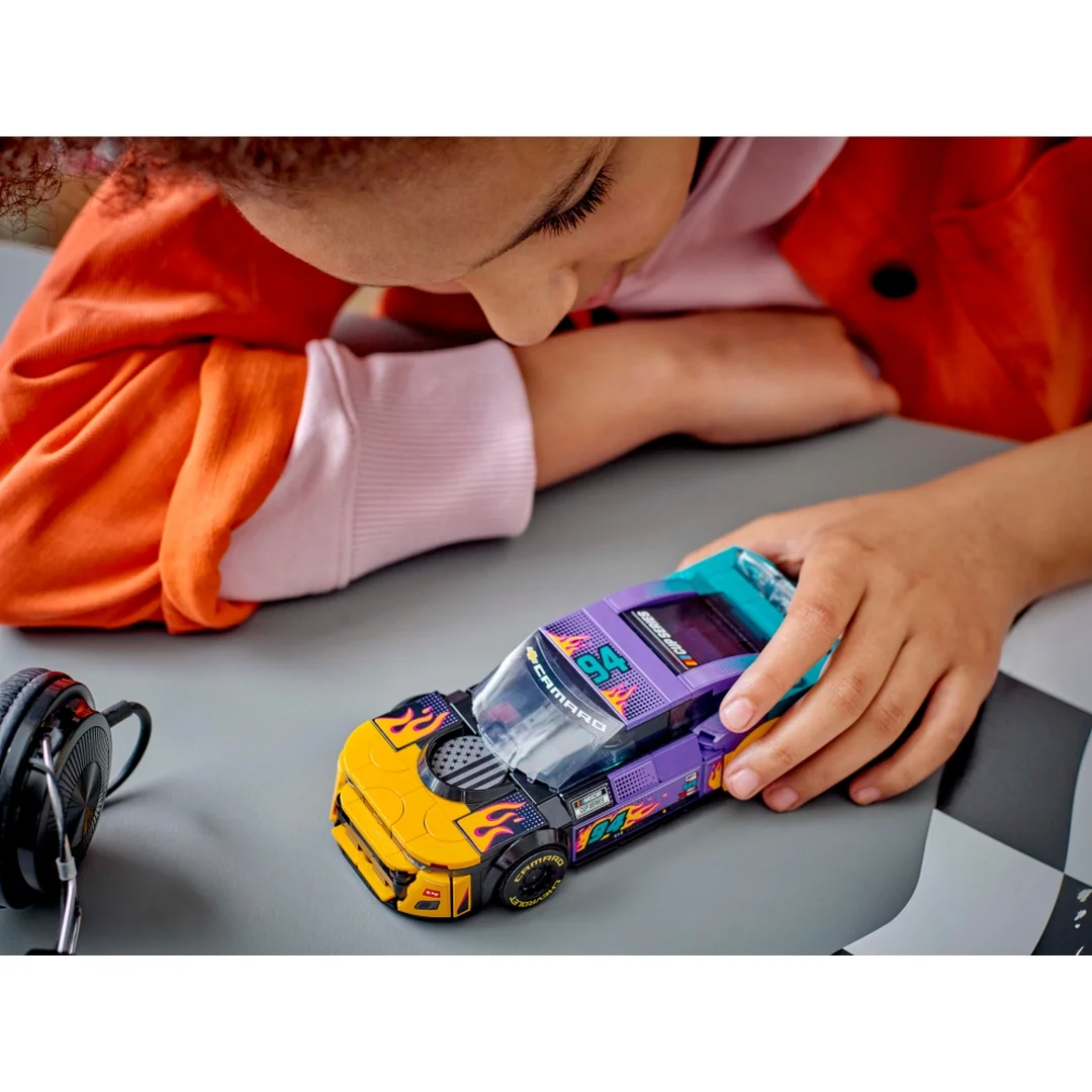 LEGO® Speed Champions 76935 NASCAR® Next Gen Chevrolet Camaro ZL1