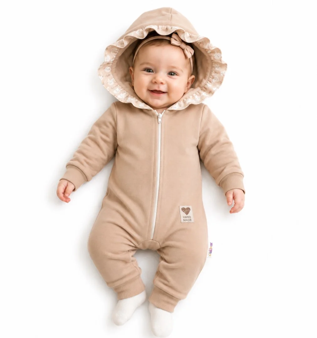 Teplákový overal s kapucňou a volánikom, New Bunny - cappuccino, veľ. 68