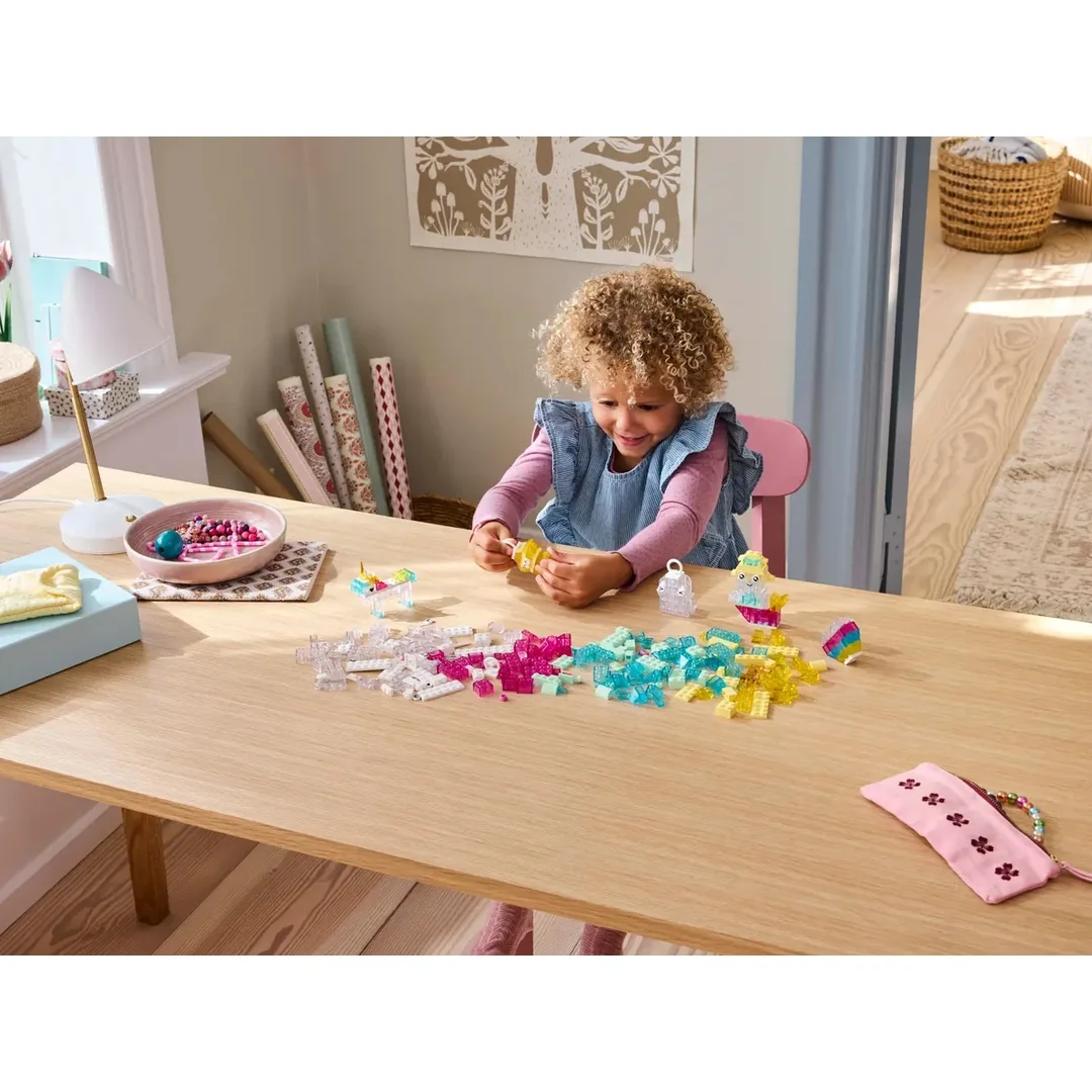 LEGO® Classic 11040 Kúzelná priehľadná krabička