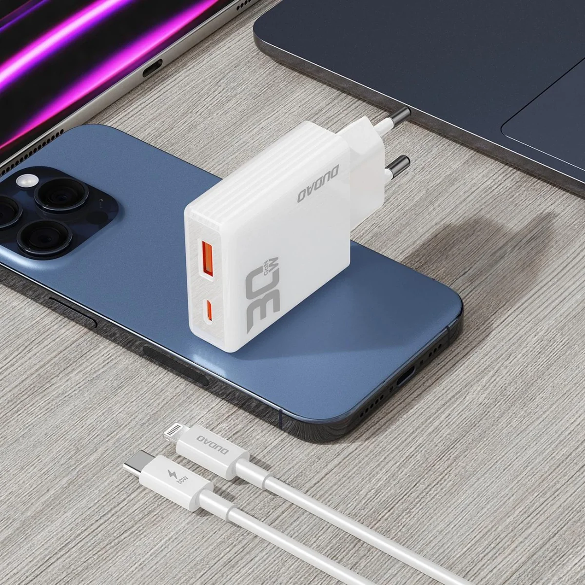 Dudao A30EUL GaN sieťová nabíjačka USB / USB-C 30W + kábel USB-C / Lightning, biela htning, biela