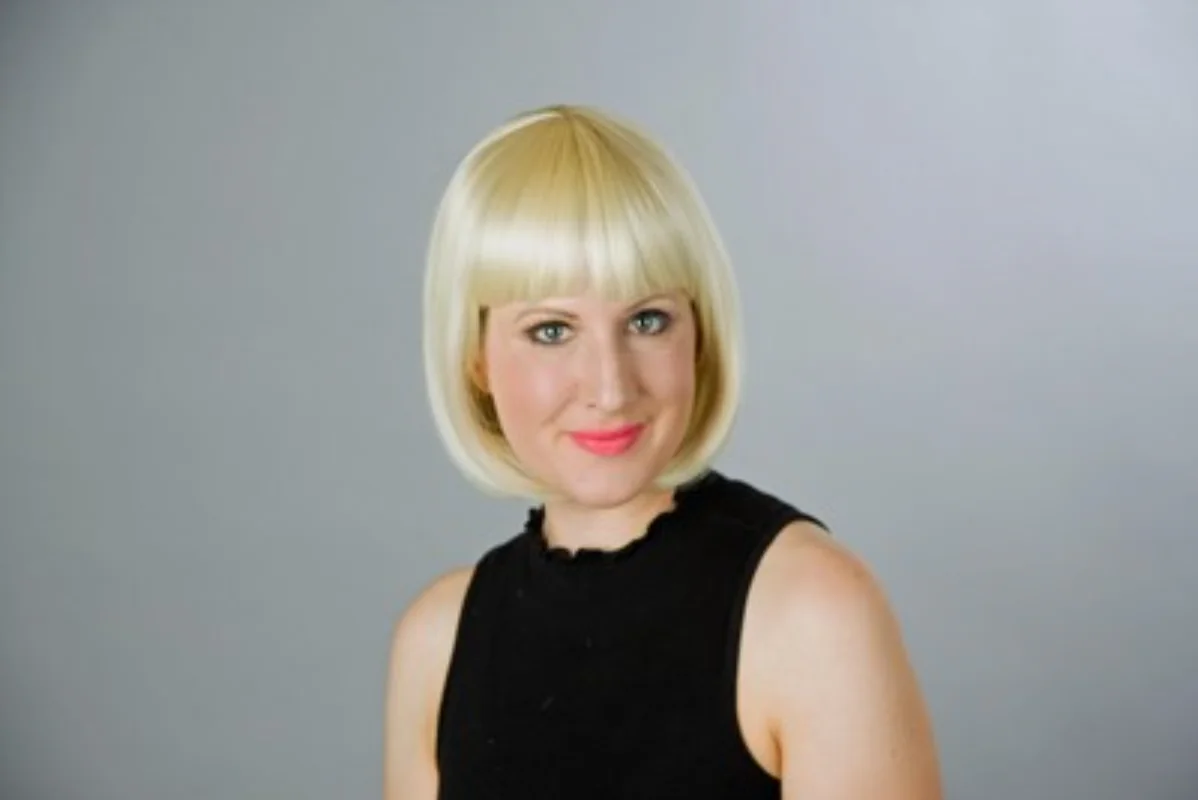 Dámska parochňa Bob blond