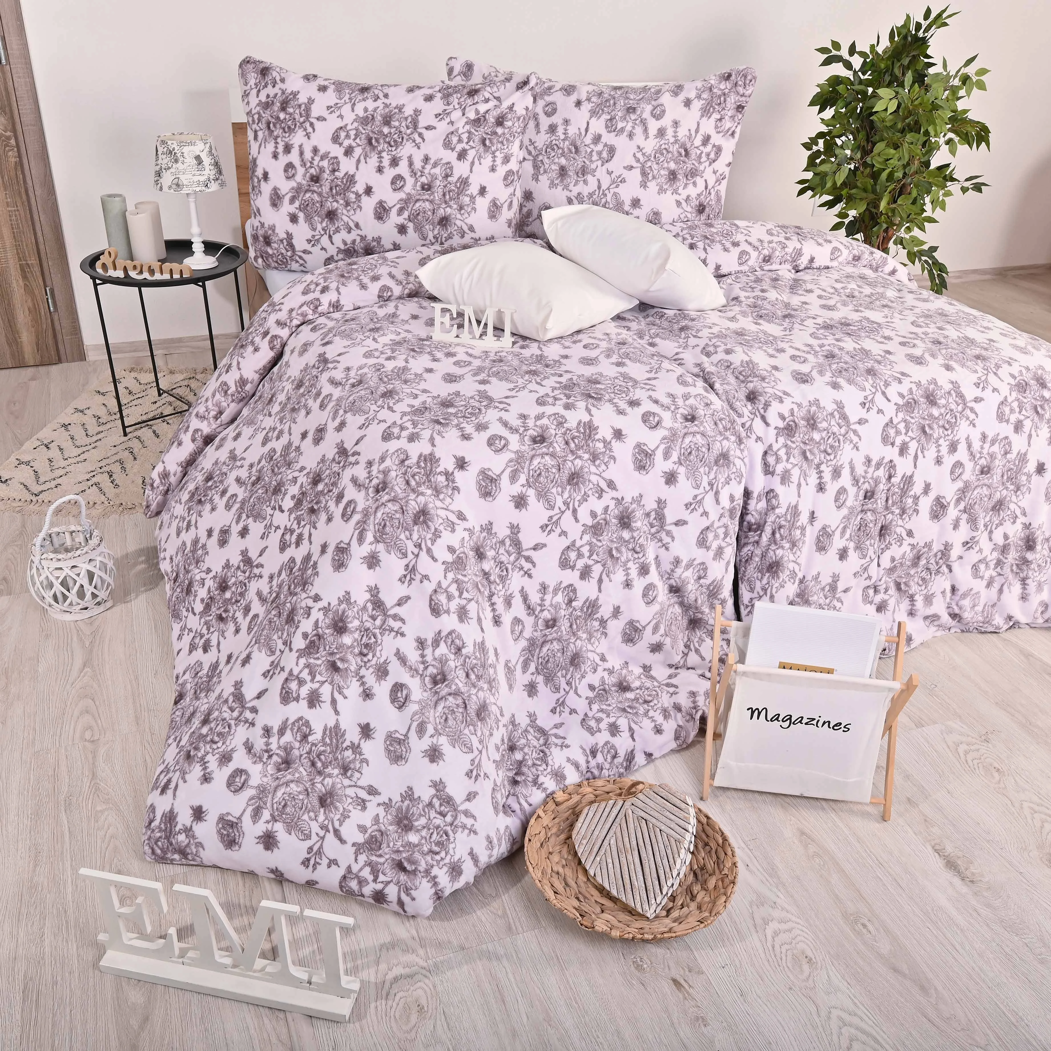 Obliečky z mikroplyšu Renna EMI Štandardný set jednolôžko obsahuje 1x 140x200 + 1x 70x90