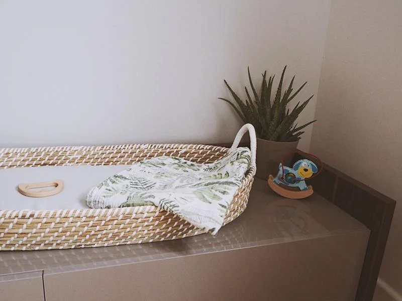 AHOJBABY Košík prebaľovací pre bábätko Smart Basket natural + podložka 1×1 ks, prebaľovací košík
