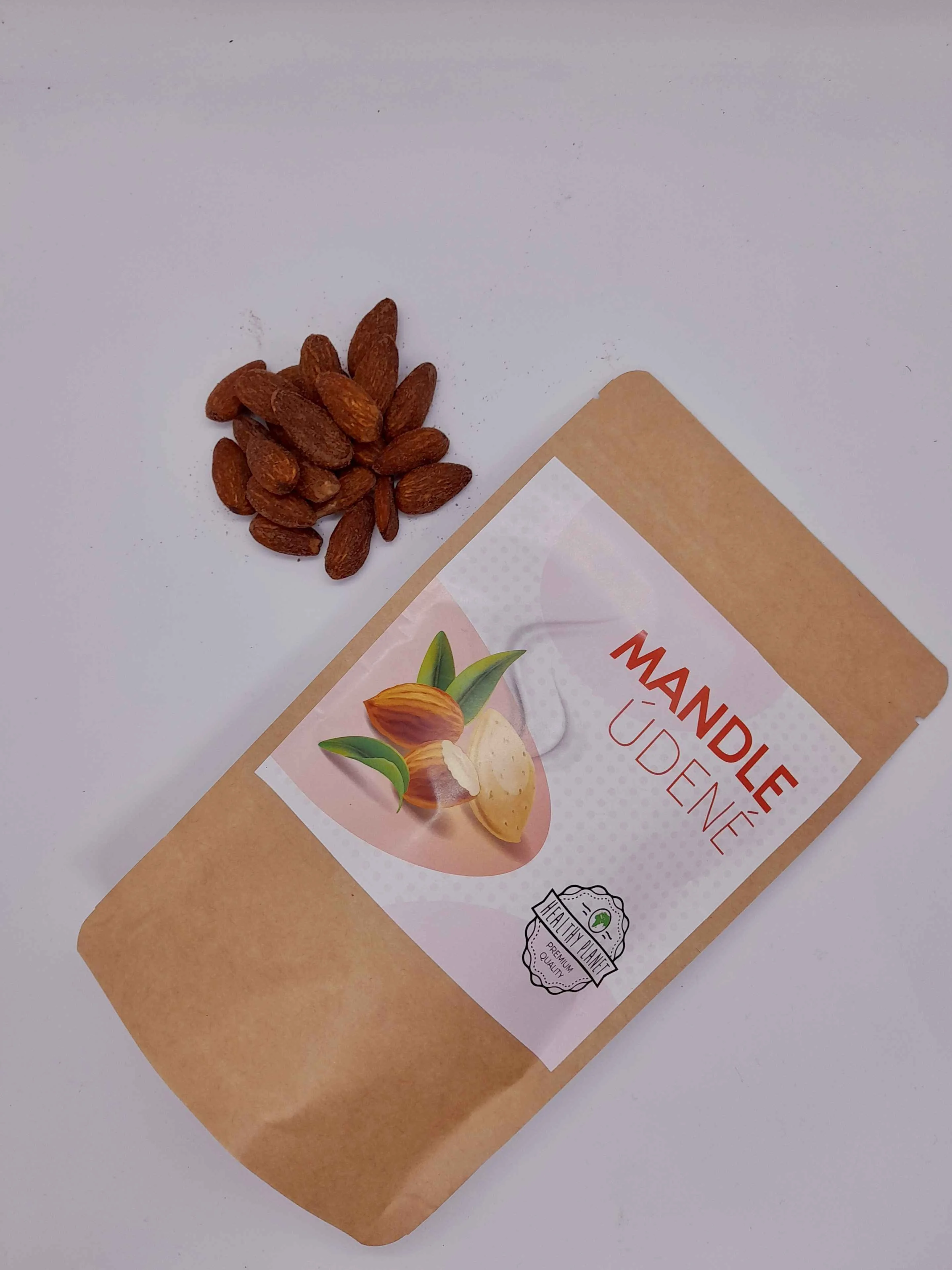 Healthy Planet Údené mandle 1×150 g, údené mandle
