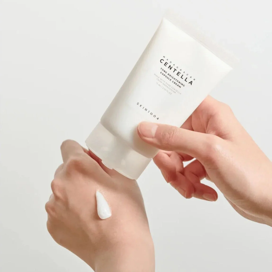 Skin1004 Madagascar Centella Tone Brightening Cream rozjasňujúci krém s upokojujúcim účinkom 75 ml