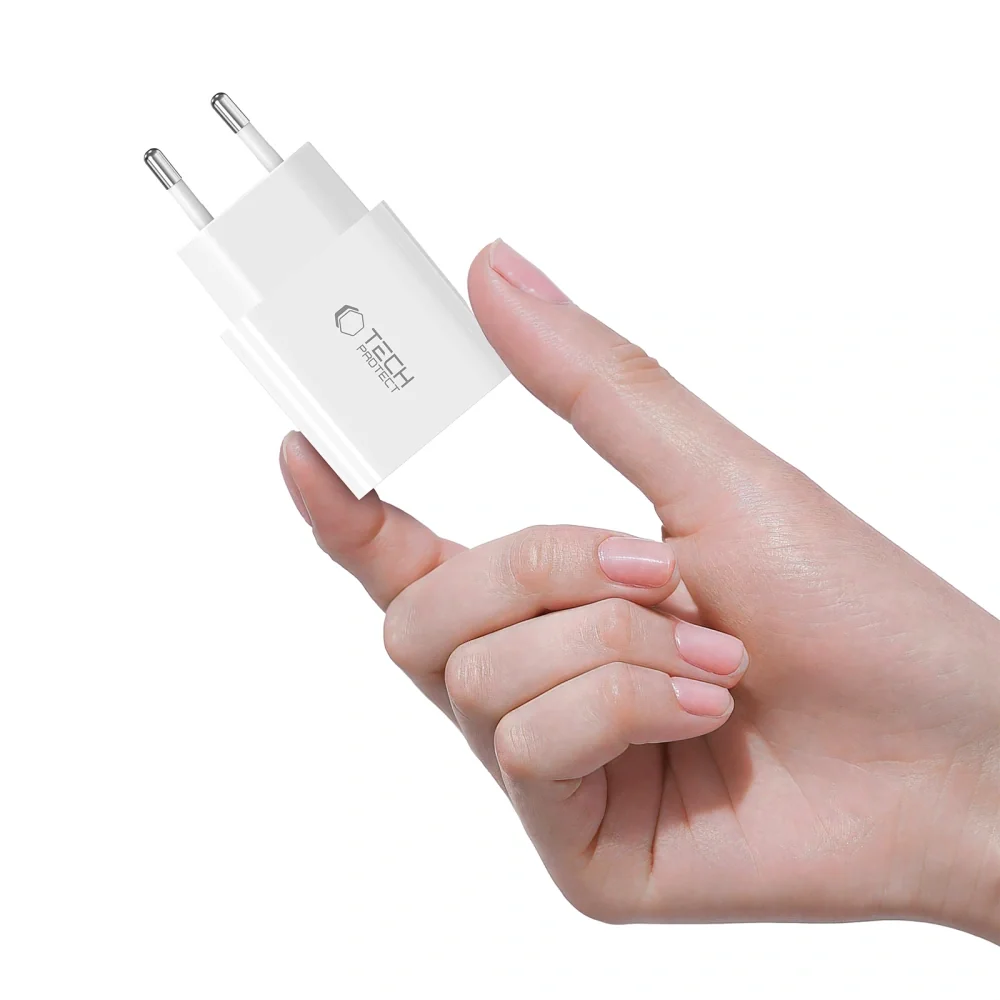 Tech-Protect NC20W sieťová nabíjačka USB-C PD 20W + kábel USB-C / Lightning, biela tning, biela