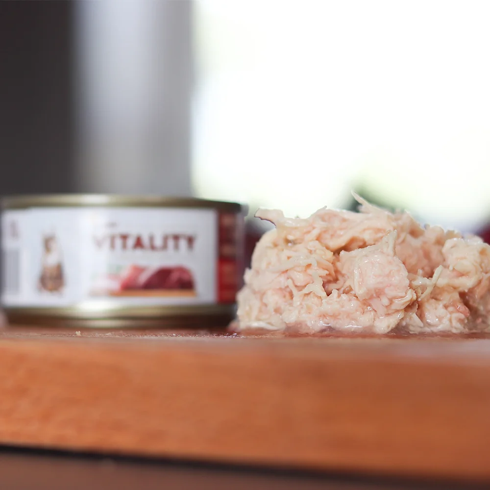 Akinu VITALITY Konzerva s kuracím a kačacím mäsom pre mačky 10 x 70 g