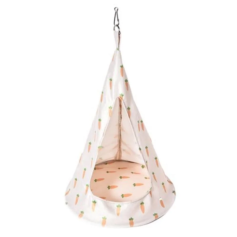 DUVO+ Závesná plyšová hojdačka pre drobné hlodavce 22,5x22,5x22,5cm s mrkvovým motívom