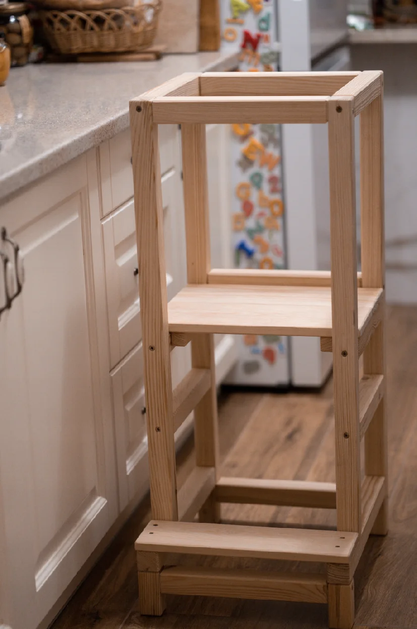 Učiaca veža kitchen helper FK montessori