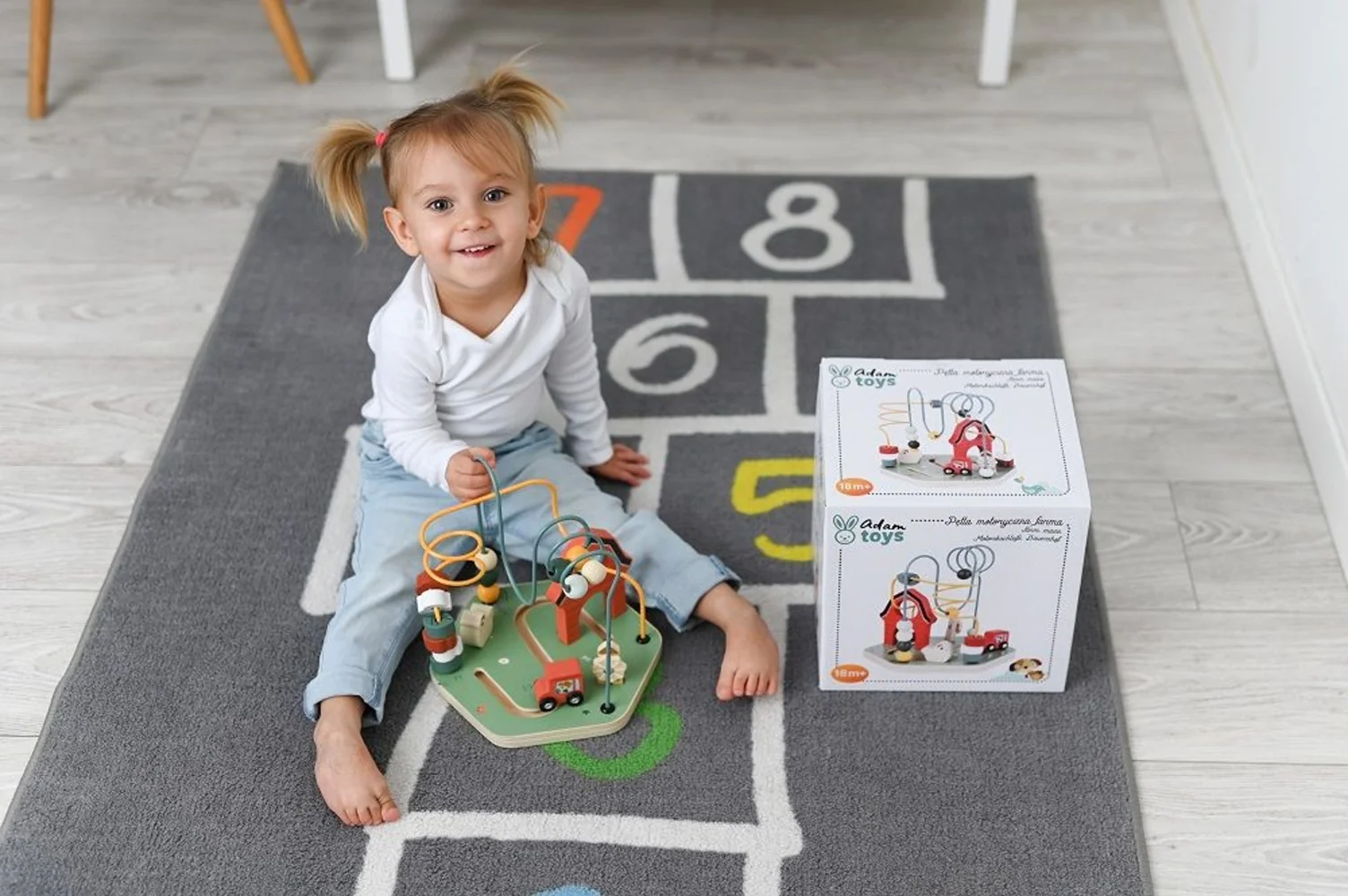 Edukačná drevená presúvačka s labyrintom Farma