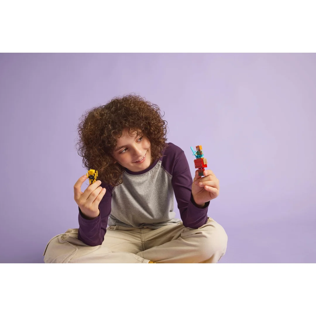 LEGO® Minecraft® 21266 Lávová bitka v Netheri