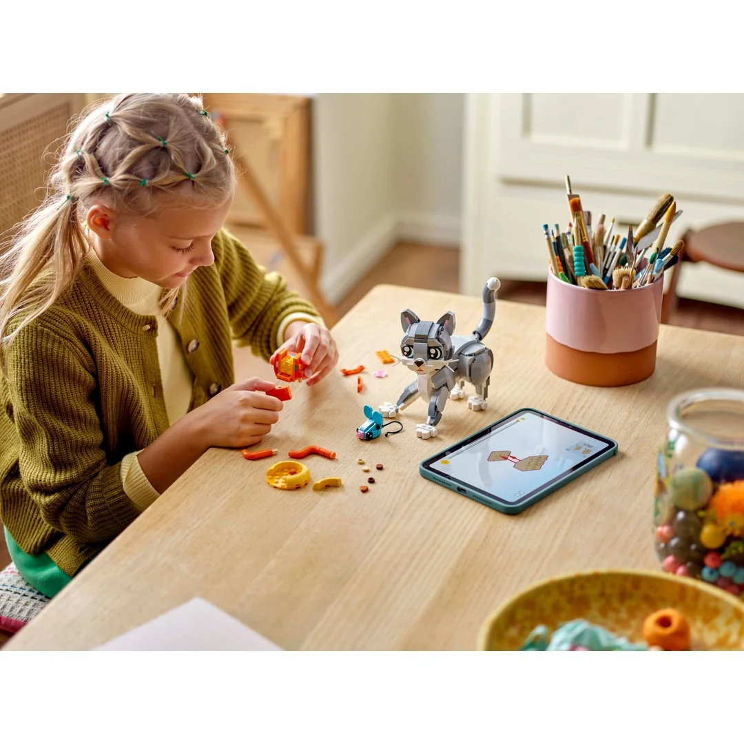 LEGO® Creator 3-in-1 31163 Hravá mačka