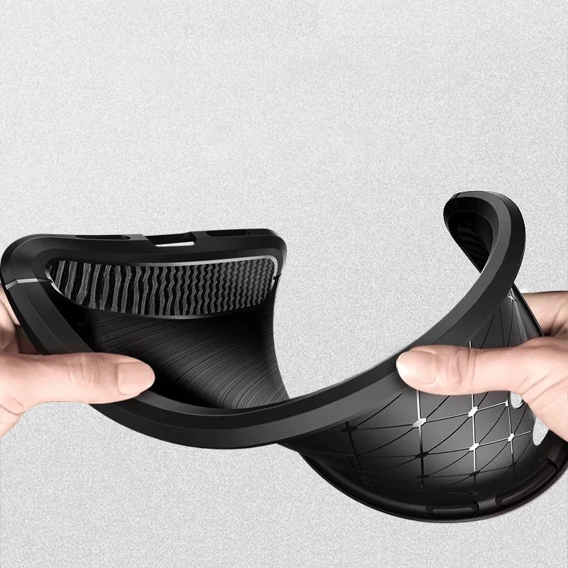 MG Carbon Case Flexible silikónový kryt na iPhone 12 mini, čierny
