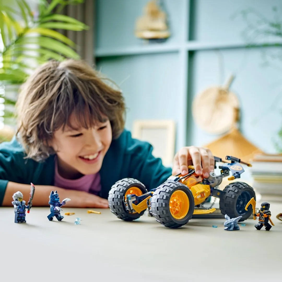 LEGO® Ninjago® 71811 Arin a jeho nindžovská terénna bugina