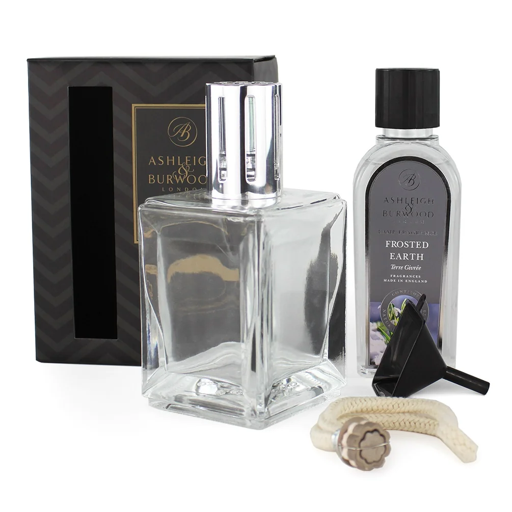 Darčeková sada katalytickej lampy OBSIDIAN CLEAR a vôňa FROSTED EARTH 250 ml