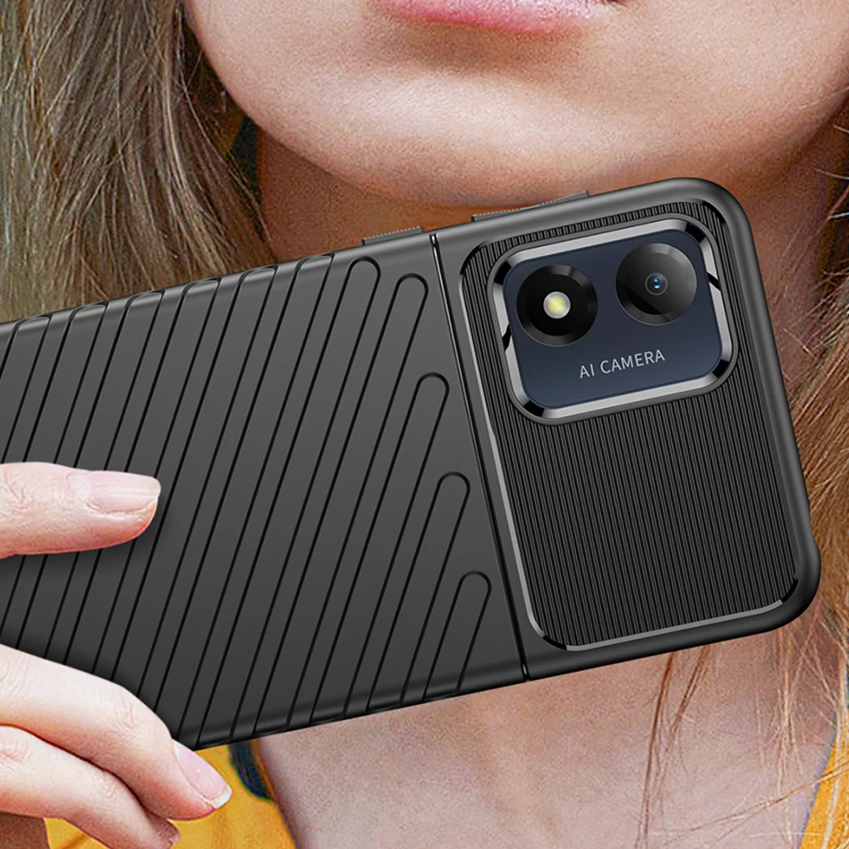 MG Thunder kryt na Motorola Moto E13