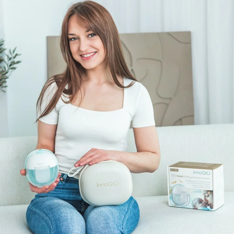 innoGIO přenosná elektrická odsávačka mateřského mléka GIOmum Line Premium Warm Single