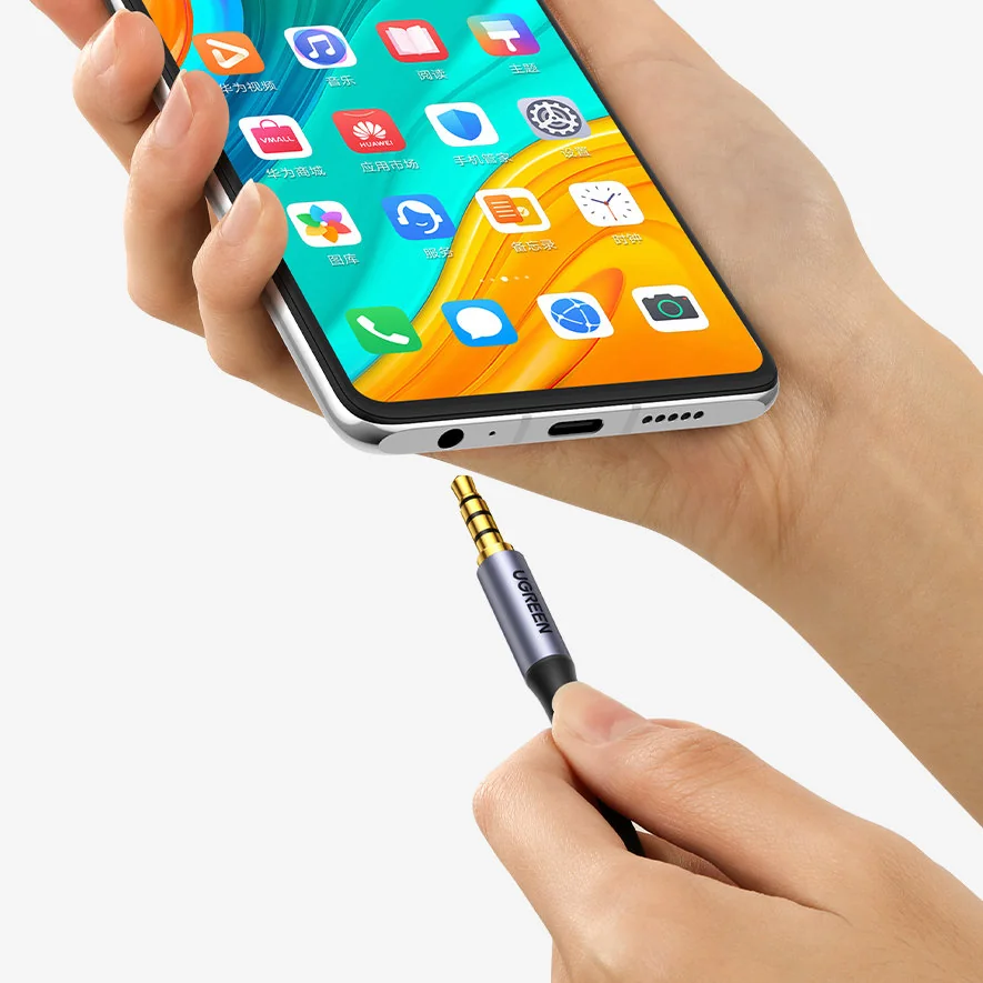 Ugreen AV183 kábel 3.5mm mini jack / 3.5mm mini jack M/M 3m, čierny