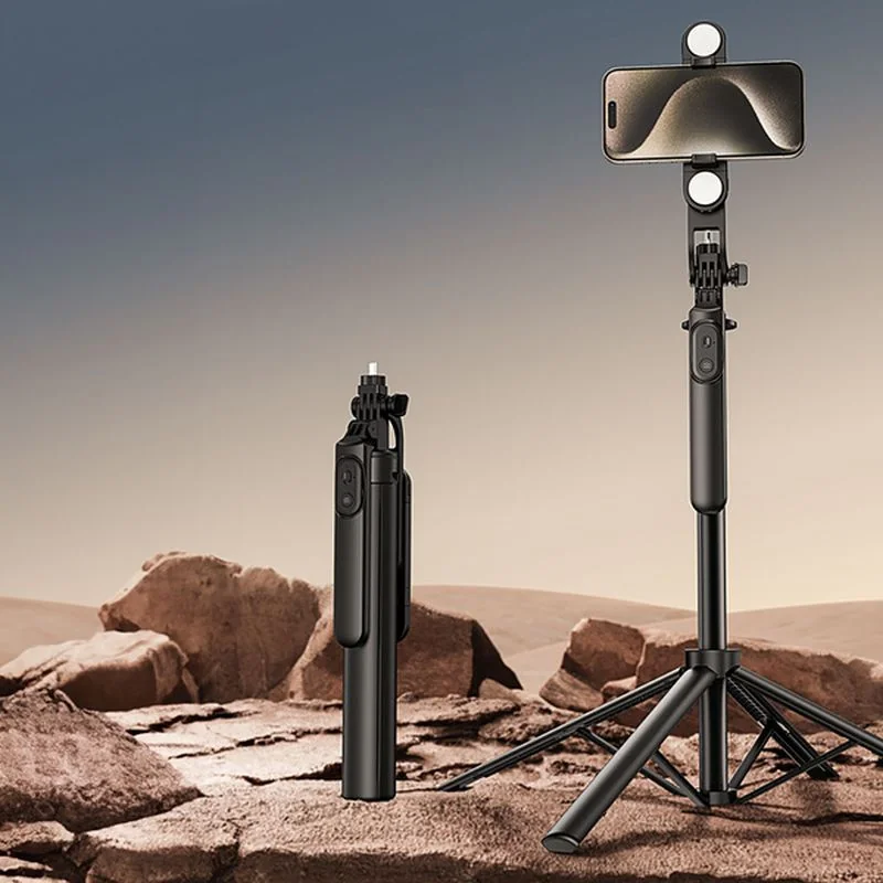 MG Telescopic Bluetooth selfie tyč s LED svetlom 1.75m, čierna