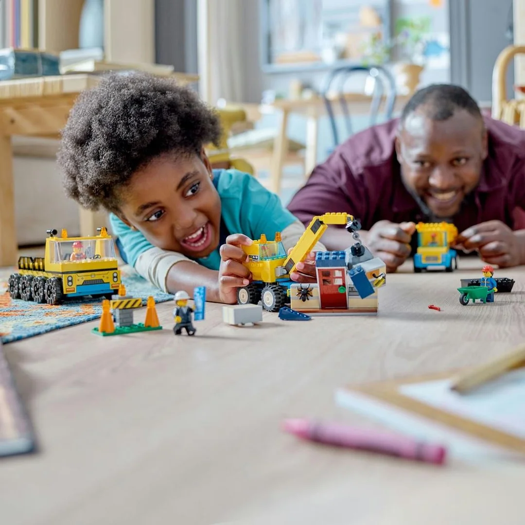 LEGO® City 60391 Stavebná dodávka a demolačný žeriav