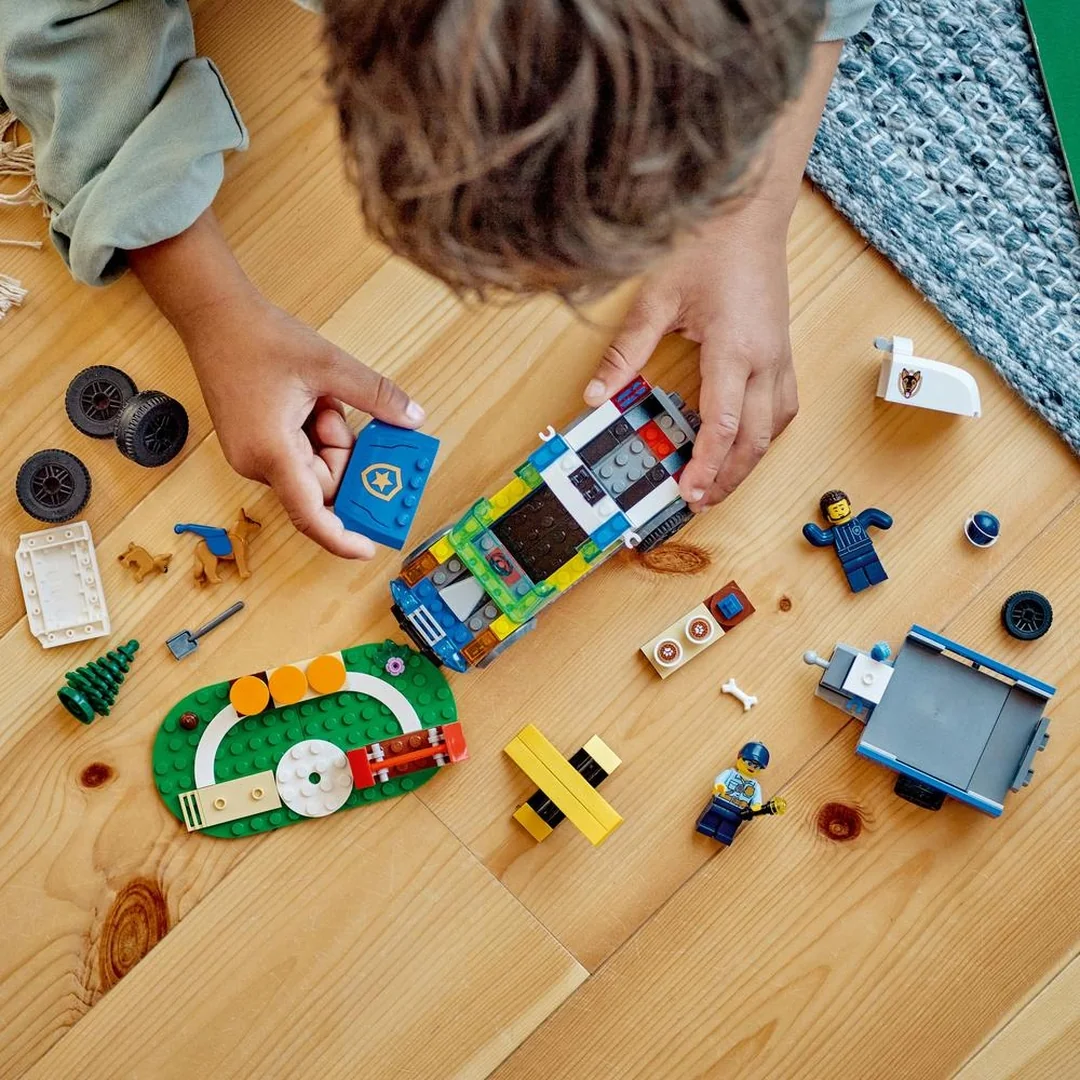 LEGO® City 60369 Mobilné cvičisko pre policajné psy