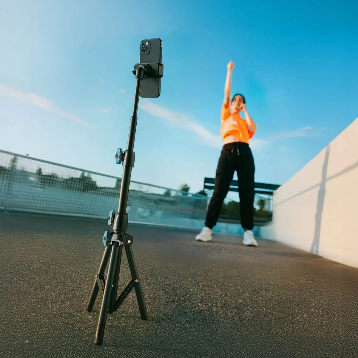 MG Tripod statív na mobil 1.7m, čierny