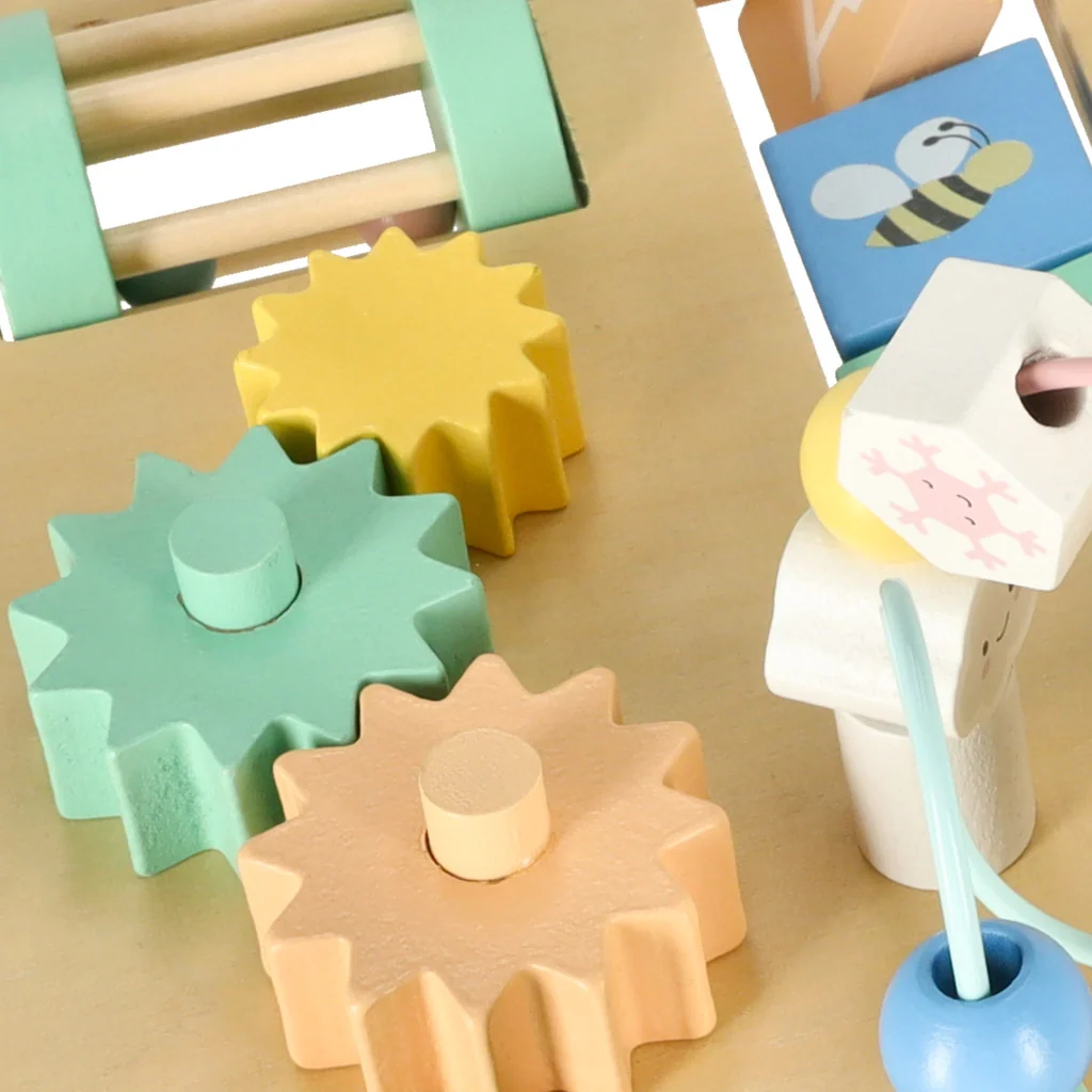 Interaktívny stolík Lulilo, drevený Montessori set s hračkami