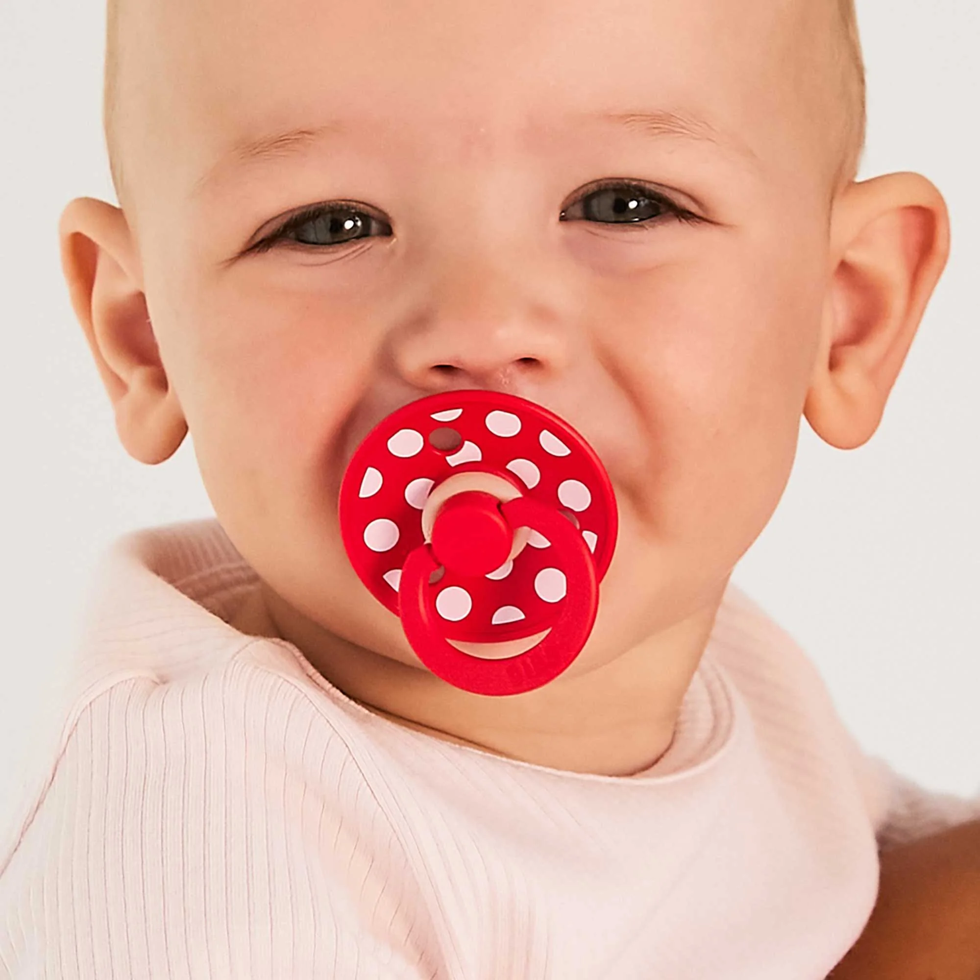 BIBS STUDIO Colour Polka anatomické cumlíky z prírodného kaučuku 2ks – veľkosť 1 Ivory / Black