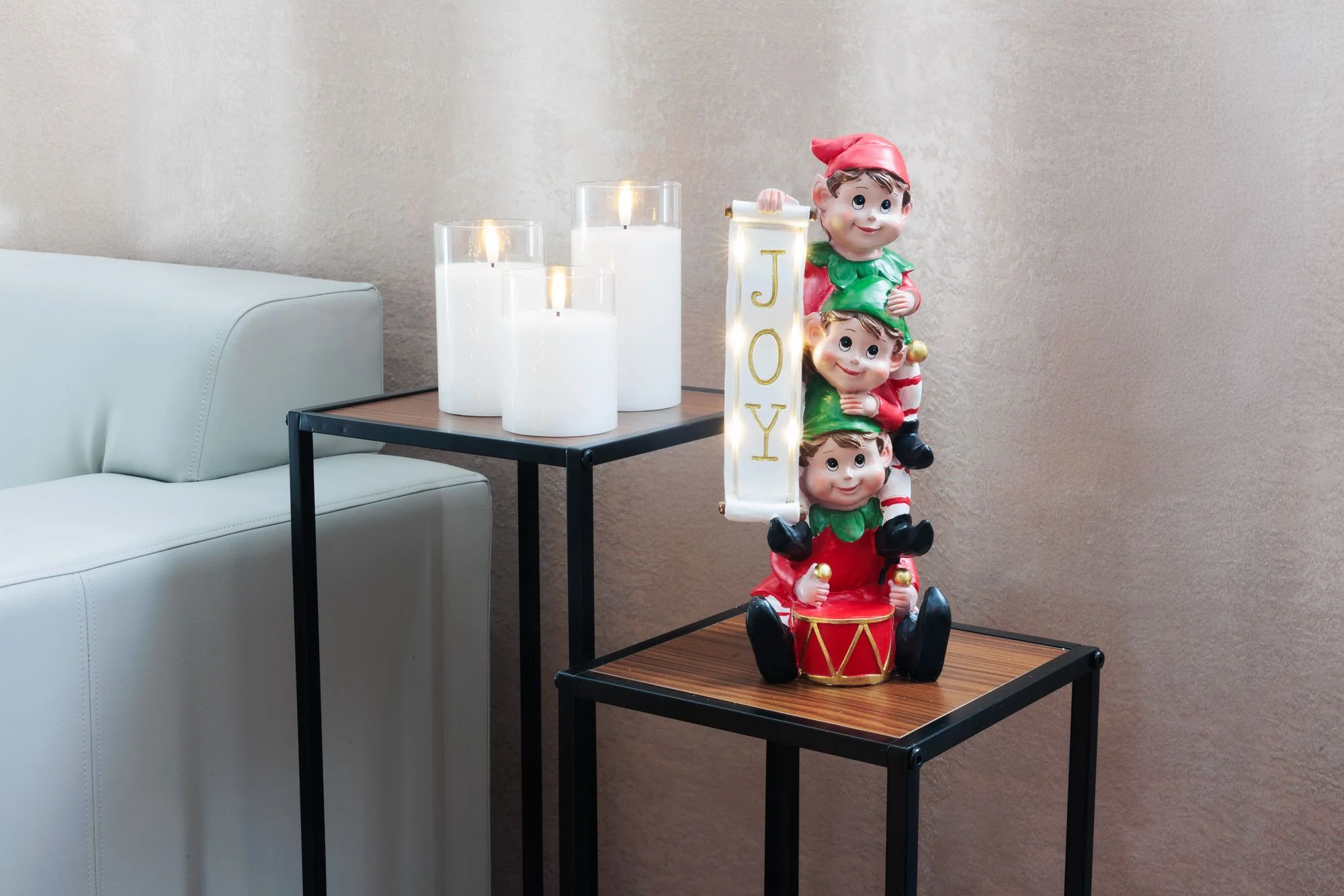 MagicHome vianoční LED škriatkovia, 1 ks S nápisom JOY, 12,5x13,3x30,5 cm