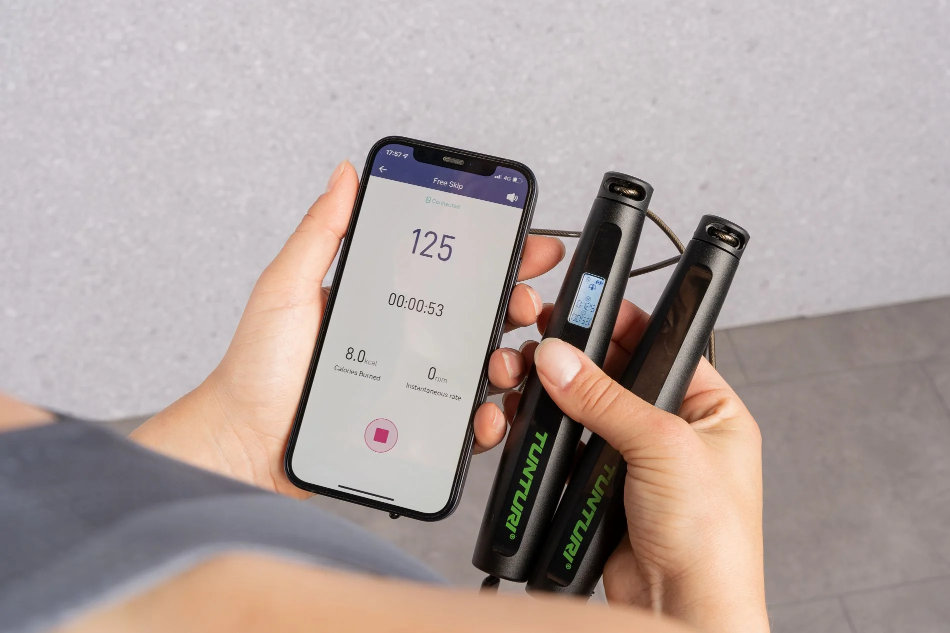 Švihadlo nastaviteľné s displejom a aplikáciou Smart