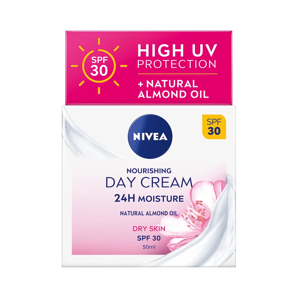 Nivea Essential Výživný denný krém SPF 30 50 ml