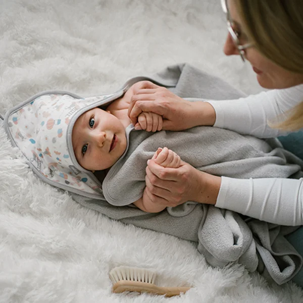 BABYONO Osuška s kapucňou froté sivá 100x100 cm 1×1 ks, osuška s kapucňou forté