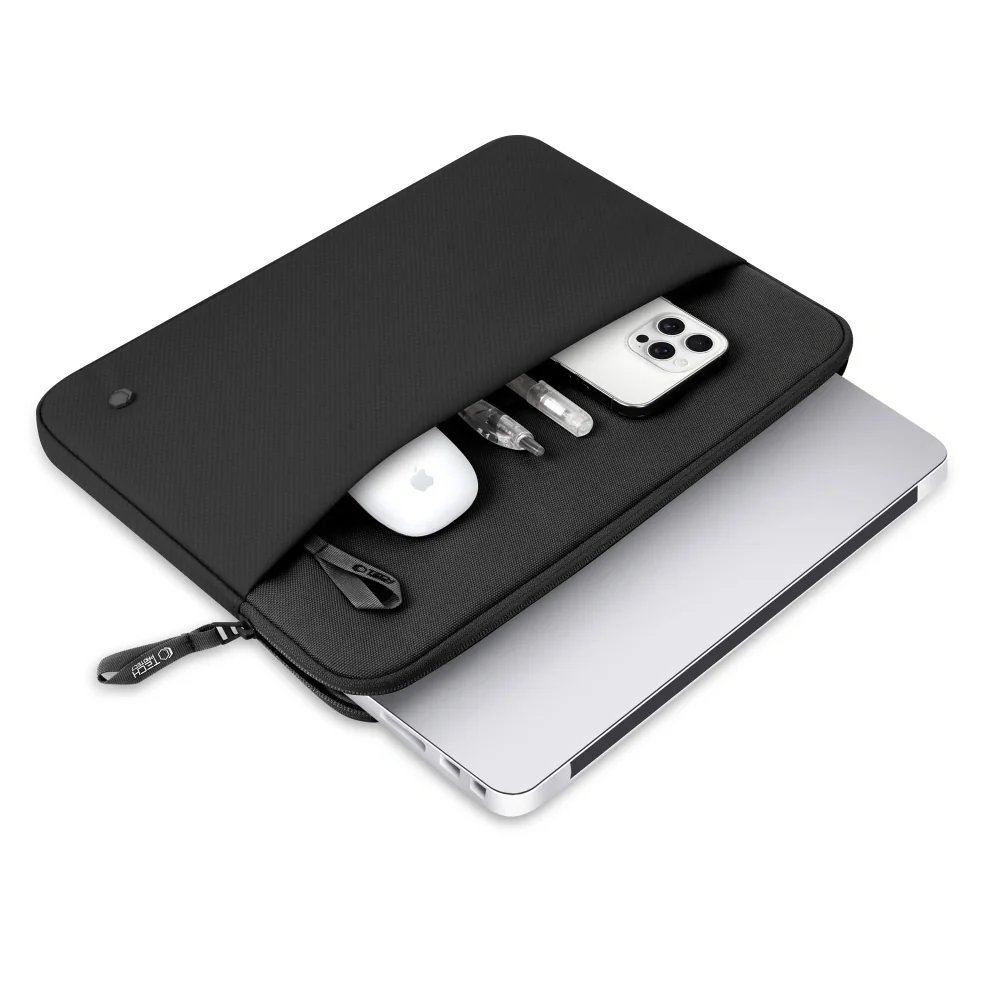 Tech-Protect Sleeve Plush obal na notebook 15-16'', čierny