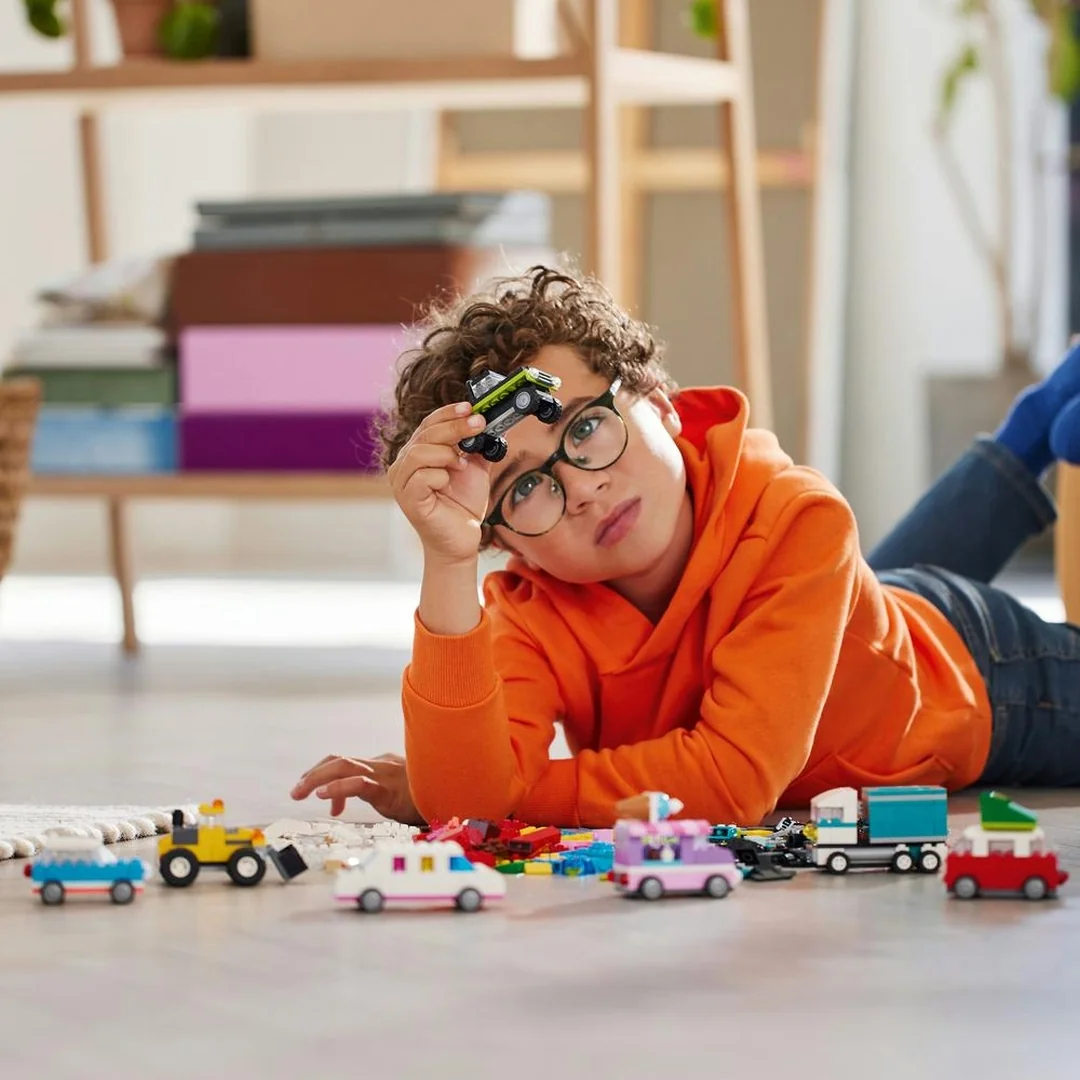 LEGO® Classic 11036 Tvorivé vozidlá