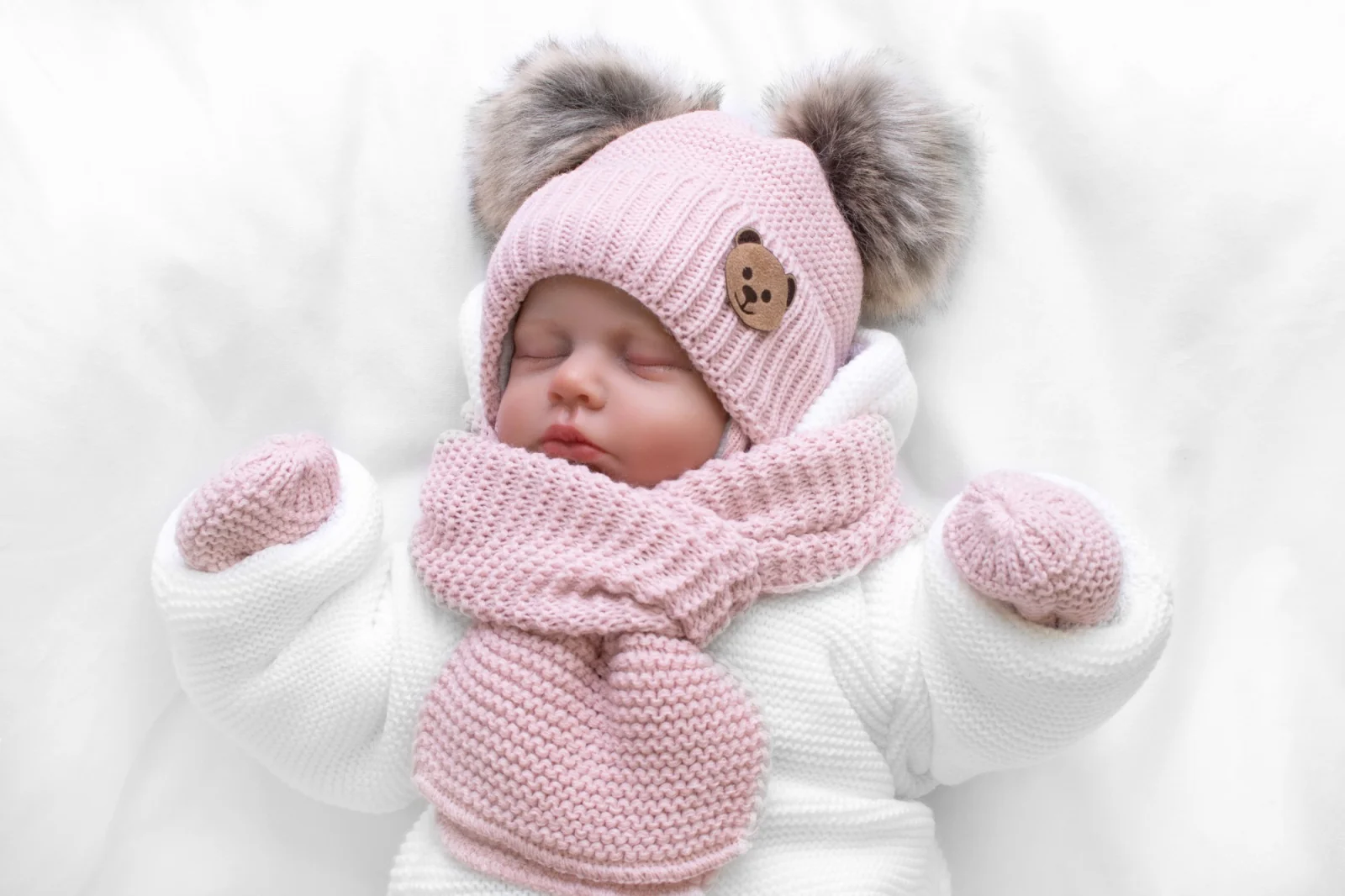 Detská sada, zimná čiapka so šálom + rukavičky 3D, Teddy Bear - pudrovo ružová