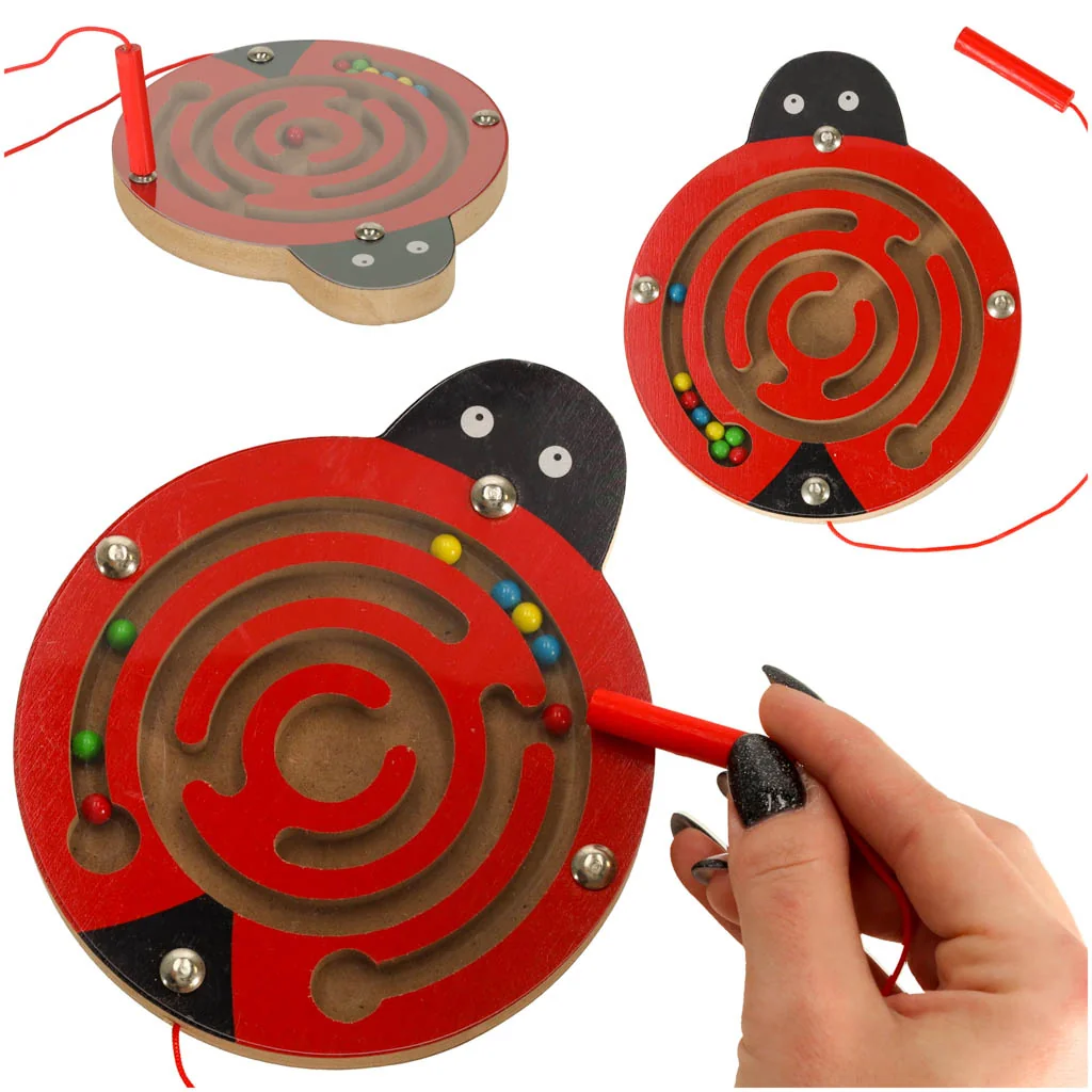 Spoločenská hra pre deti Magnetické bludisko lienka