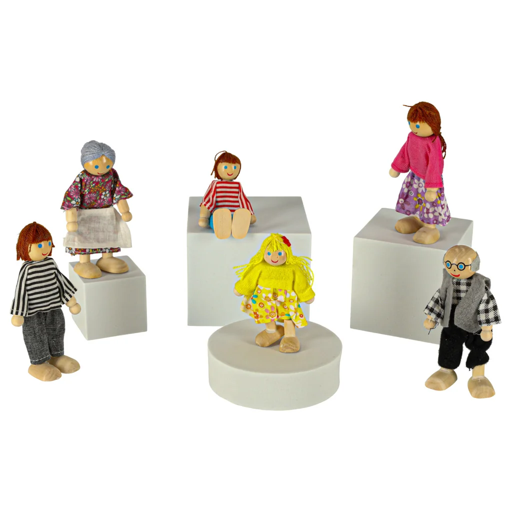 Drevený set bábik – rodina 6 dielikov, 9 – 11,5 cm