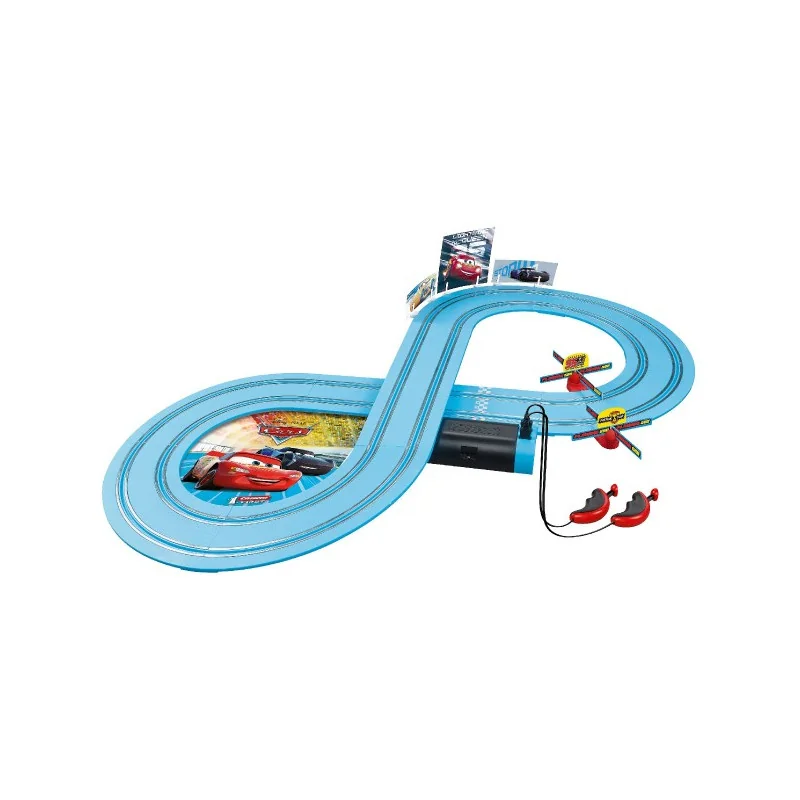 Conquest Autodráha Carrera First Autá/Cars 2,4 m plast +2 autá na bat. v krabici 50x30x7cm