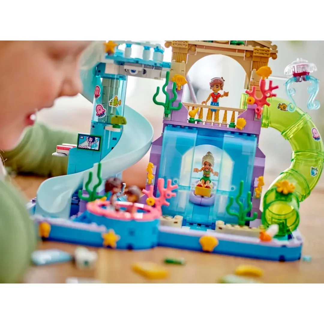 LEGO® Friends 42630 Akvapark v mestečku Heartlake