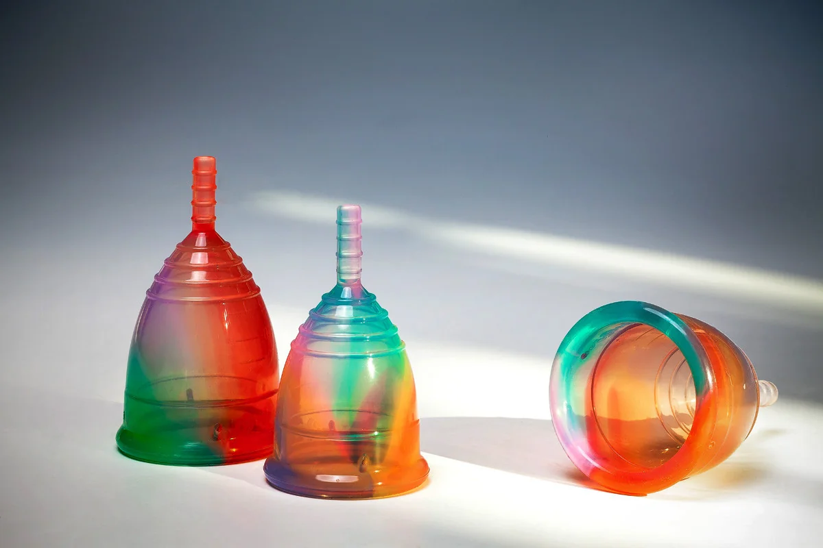 Menštruačný kalíšok Yuuki 1 Rainbow classic (YU123)