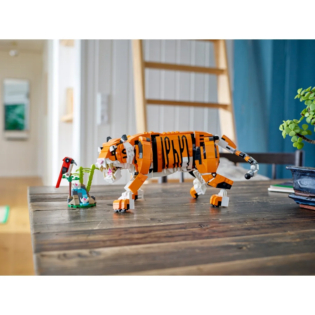LEGO® Creator 3-in-1 31129 Majestátny tiger