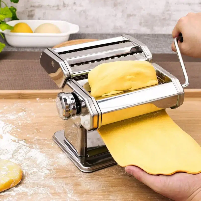 MG Pasta Machine V1 strojček na cestoviny, strieborný