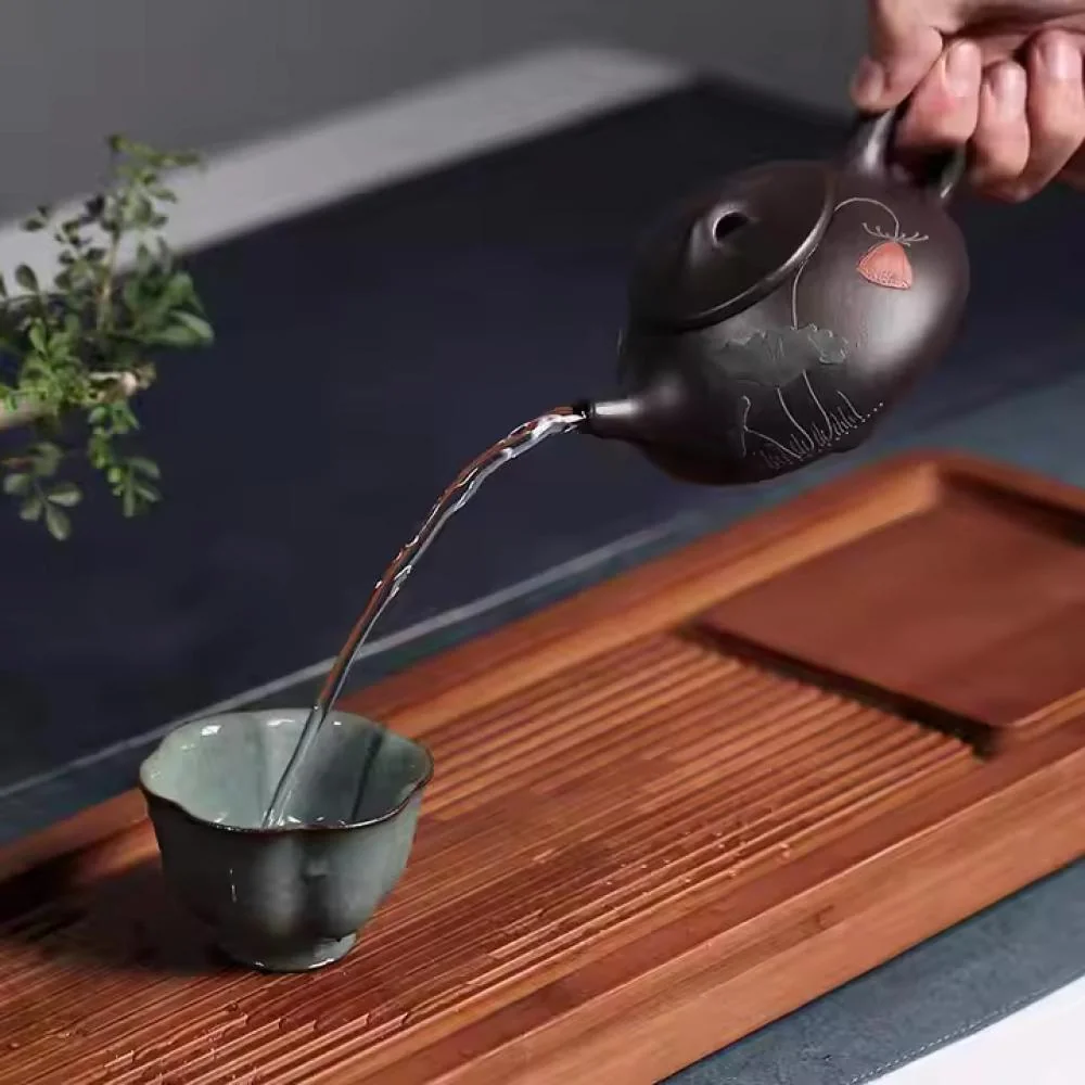 Tradičný čajník z oblasti Yixing 220 ml, kompaktný tvar