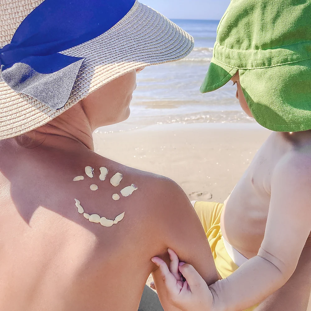 Natuint cosmetics - Ochranný telový krém proti slnečnému žiareniu - SPF 15 Sun Ready - Sun Protection Cream Middle Protection SPF 15