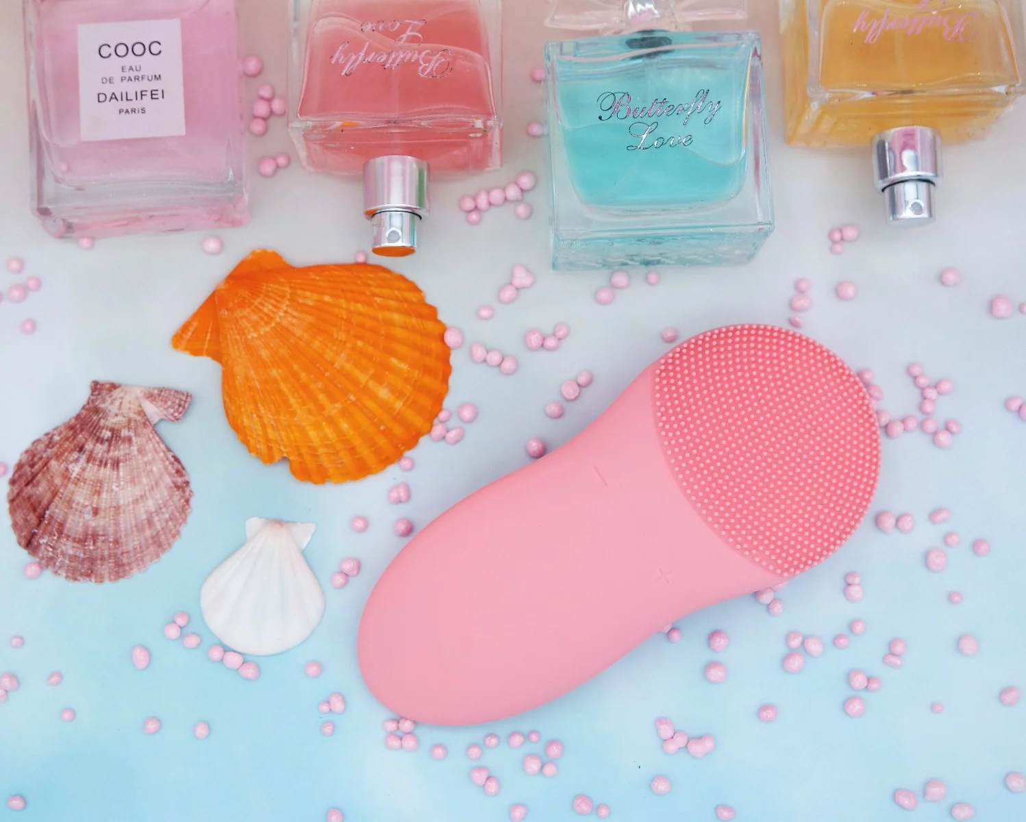 TOUCHBeauty 1788 Sonický čistič pleti ružový 1×1 ks, 10 nastaviteľných intenzít
